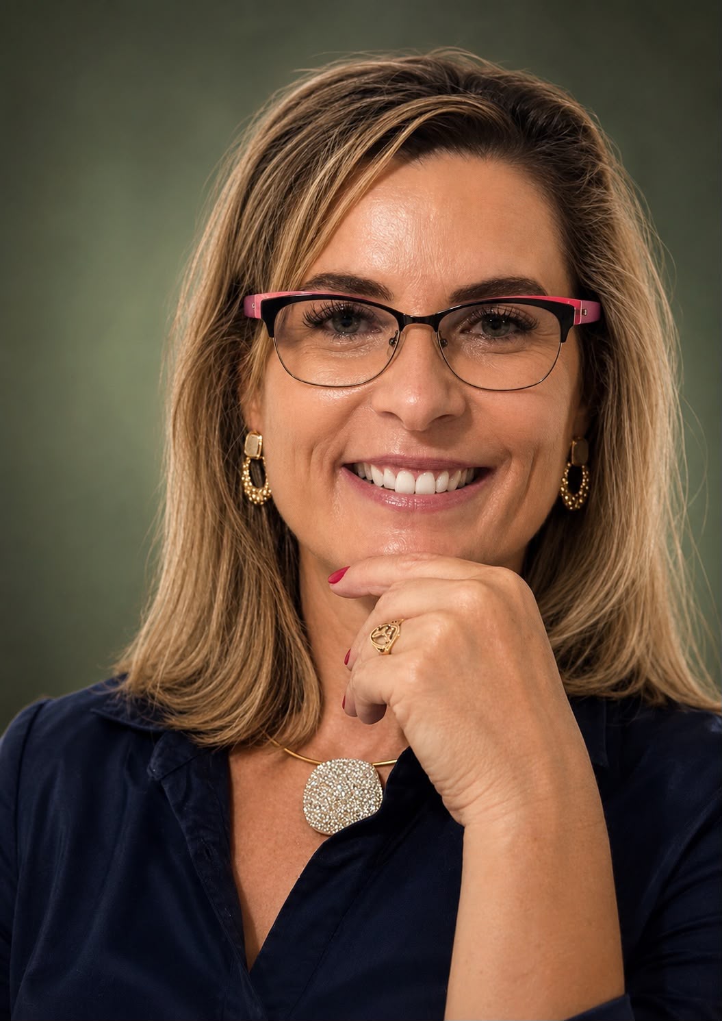Teresinha Censato, psicanalista e terapeuta integrativa